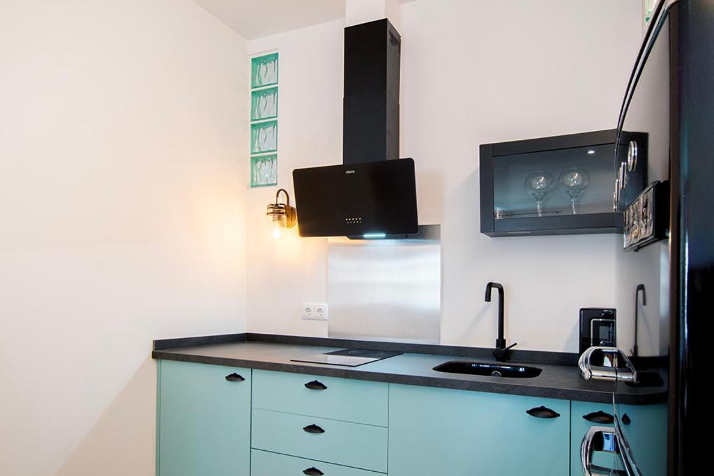Studio Office Reina 7 Валенсія Екстер'єр фото